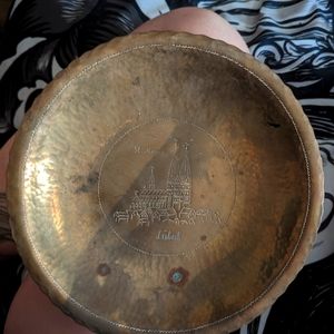 Handarbeit brass bowl St Liabech